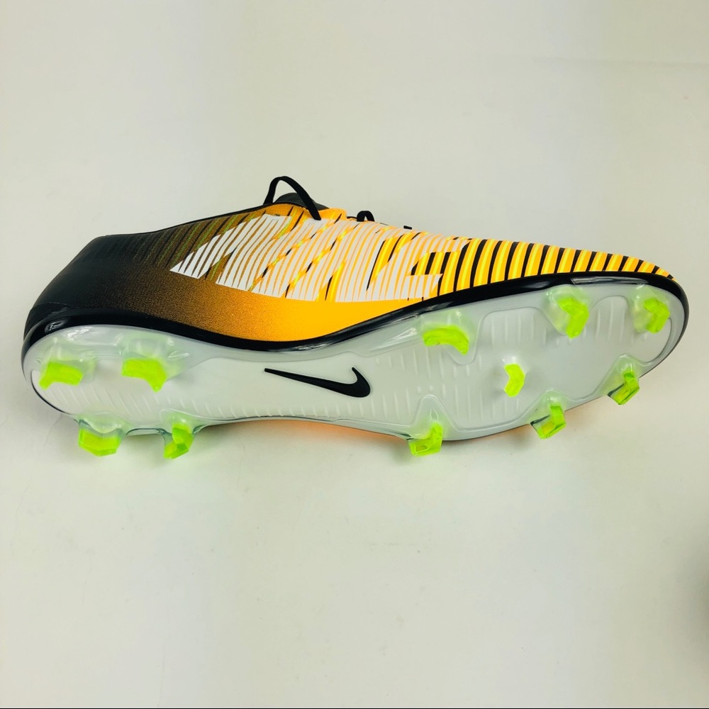 Nike Mercurial Veloce III Sz 11 Soccer Cleats New - Picture 6 of 7